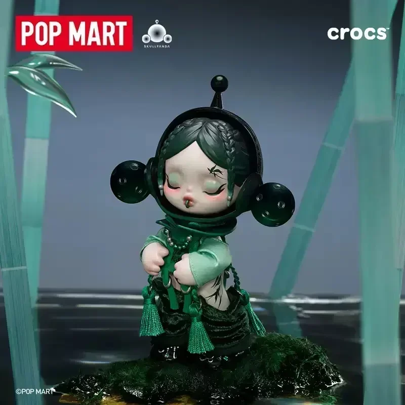 POP MART SKULLPANDA X CROCS OO - Model Kit Anime Girl บทวิจารณ์และราคา